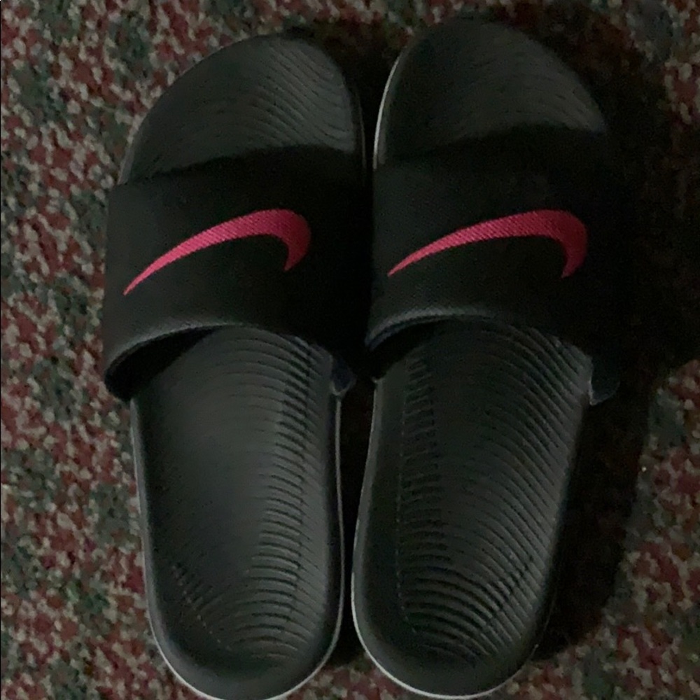 Nike slides - Picture 2 of 7